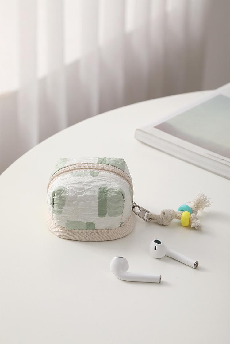 Mini Cute AirPods Case – Soft Portable Earbud Pouch for Women, Small Bluetooth Headphone Holder with Flip Cover, Travel Essential