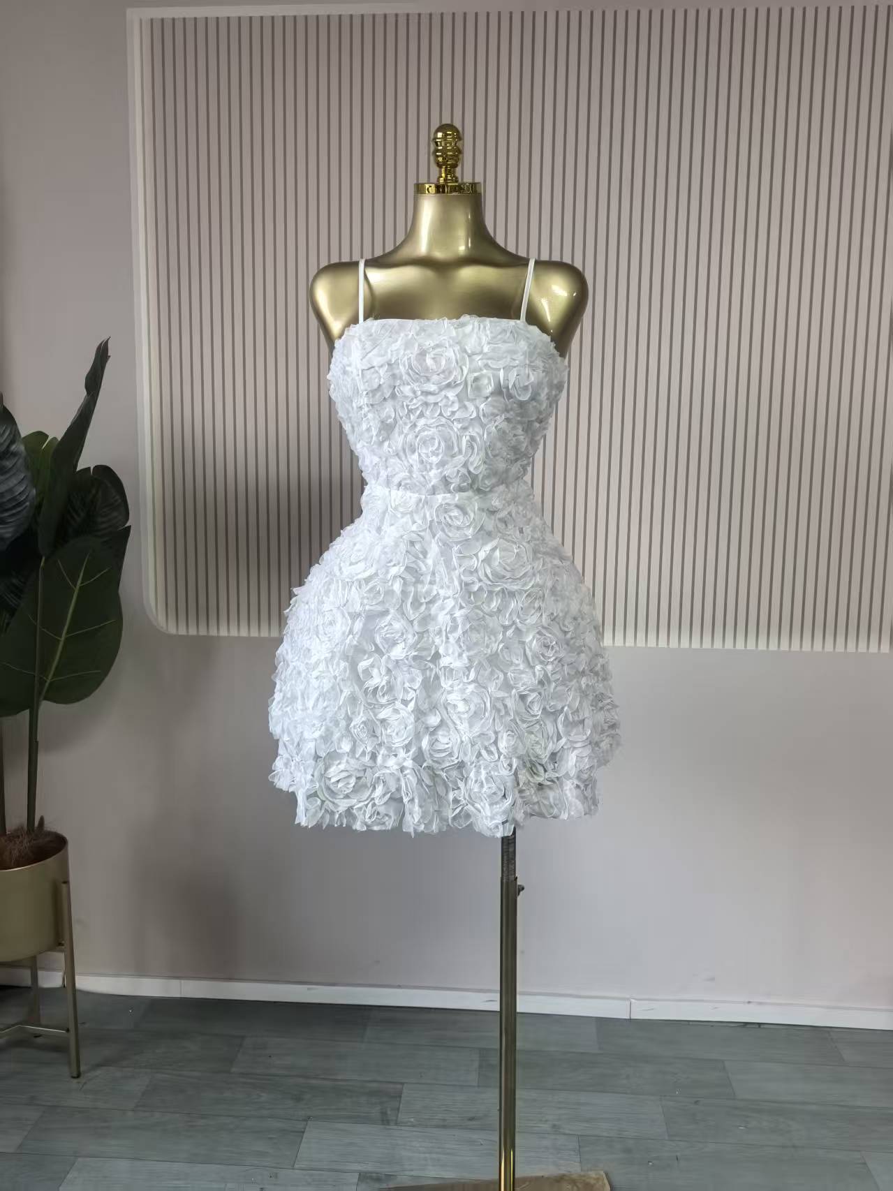 2026 Women's Sweet Strapless Rose Flower Bubble Short Dress Sleeveless Tube Top Waist-Cinching Dress