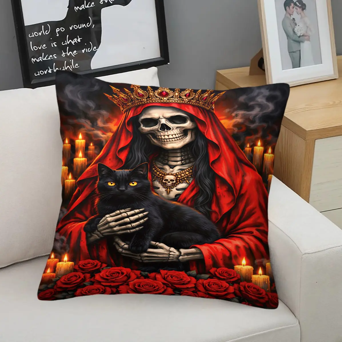 45x45cm 1Pc Crown Black Cat Red Rose Skeleton Dark Texture Throw Pillow, Washable, Trend Print, Soft Fabric For Dark Themed Homestay Guest Room & Leisure Sofa Decor (With Pillow Insert)