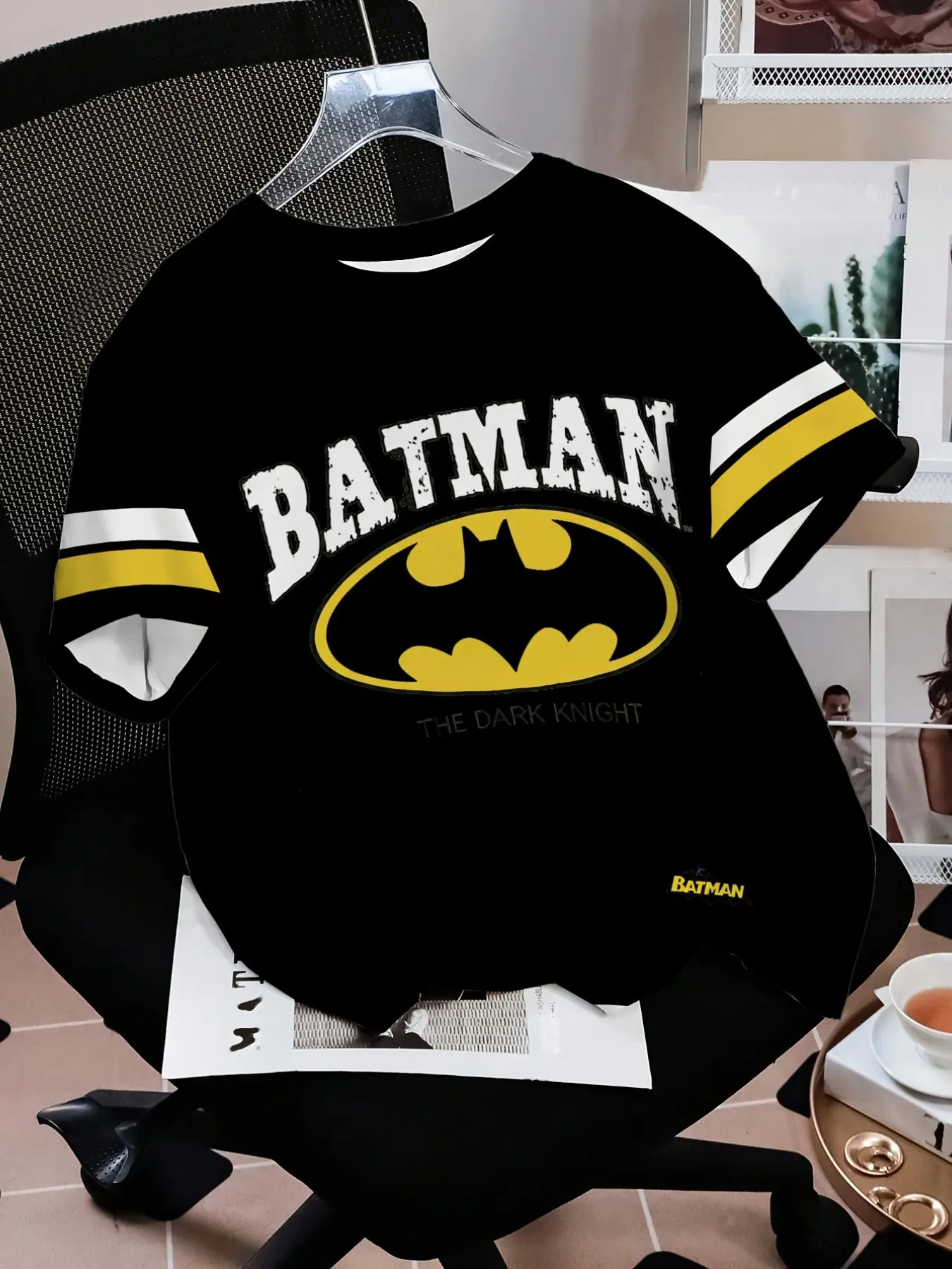 Men's Summer Warner Collaboration T-Shirt, Batman Print, Loose-Fitting, Casual Sports, Comfortable Daily Wear, All Seasons