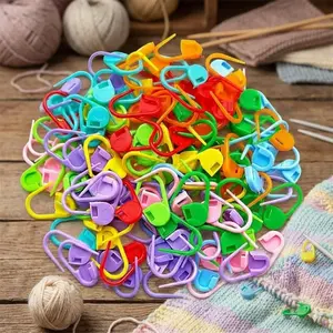 Reusable Slip-proof Stitch Markers, anti-Slip Locking Knitting Pins, Multi-Color plastic Crochet Clips, diy yarn knitting Accessories for Secure stitch and Row Counting, Craft Supplies.