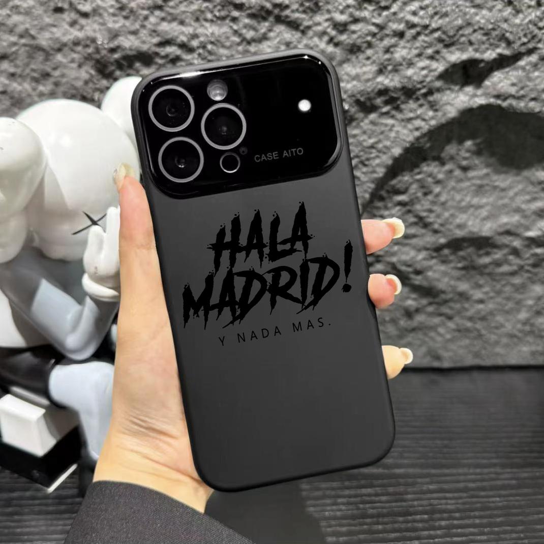 A mobile phone protective case with a HALA Madrid pattern design. It has protection at the camera lens, the case is generally soft, and it has a smooth handfeel. Suitable for iPhone 11, 12, 13, 14, 15, 16, 17 PIUS, Pro, and Promax