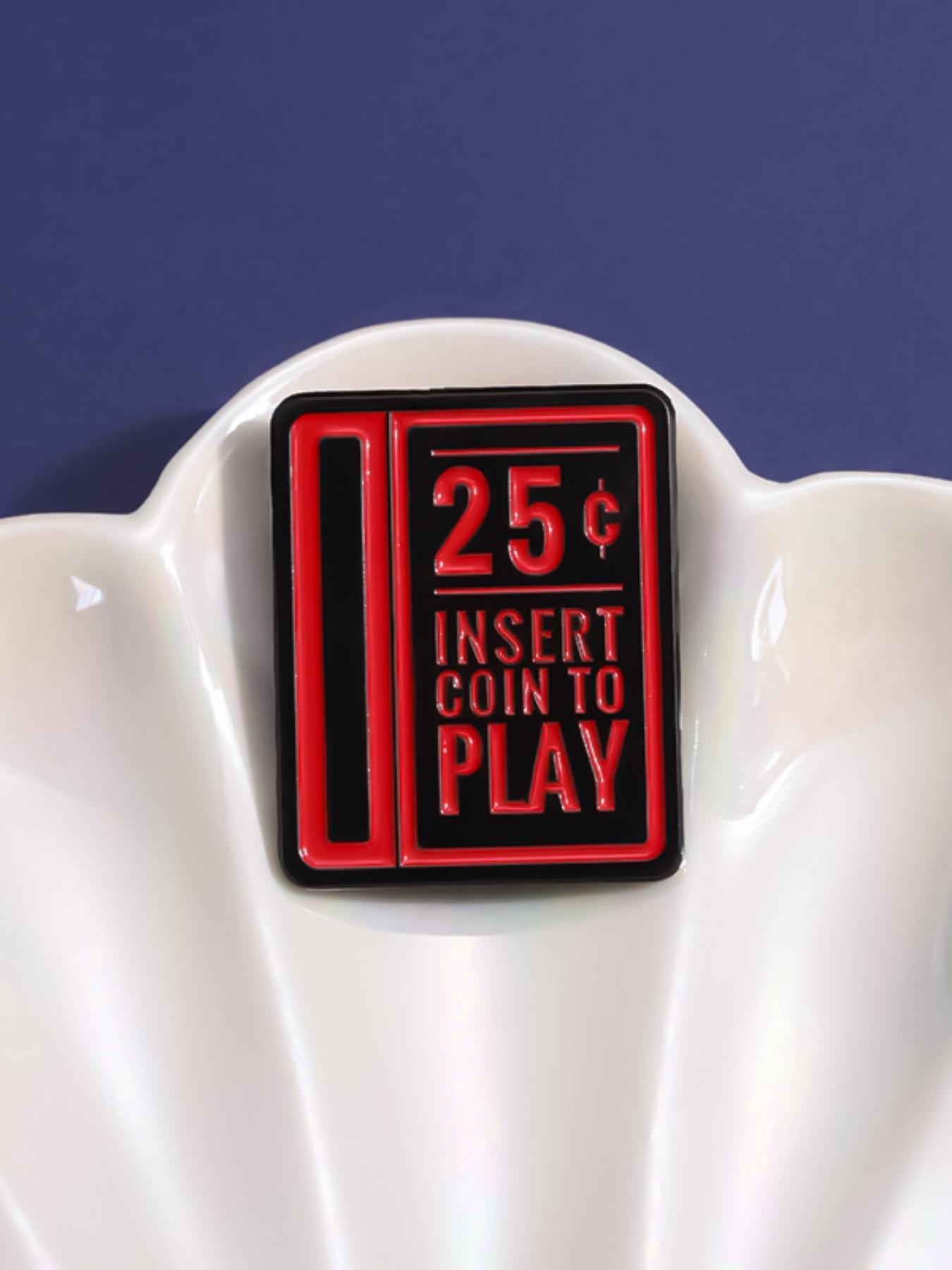 Insert Coin Design Brooch, Enamel Pin Suitable for Backpacks, Jeans, Scarves, Hats Decoration, Trendy All-match & Exquisite Brooch for Birthday Gift, Hat Pins