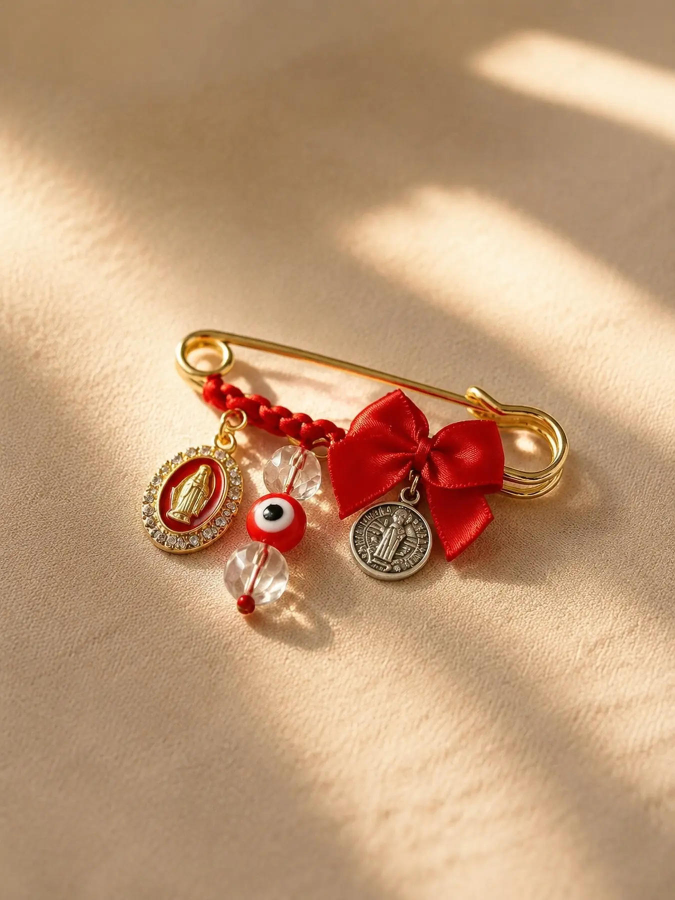 Lucky Cord Charm Brooch Pin, Vintage Decorative Clothing Accessory, Casual Style Jewelry for Women, Stylish Fashion Gift