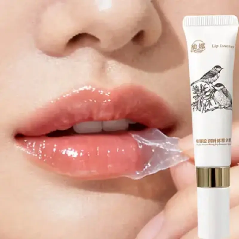 1pc Essence Lip Mask, Deeply Moisturizing Non-stick Cup, Natural Plant Formula, Preventing Dry Cracking, Dryness, Dullness, Improving Lip Lines, Dullness, Dry Peeling and Roughness, 72 Hours Moisturizing, Easy To Carry and Easy To Use