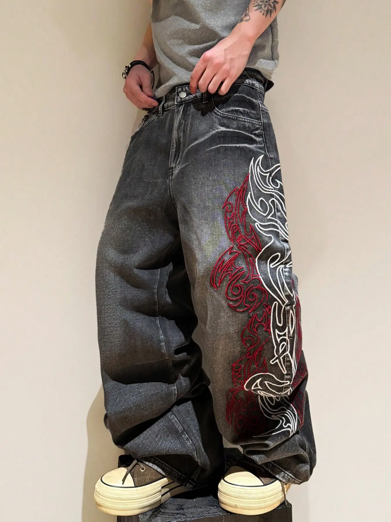 European and American Totem Embroidery Washed Vintage Loose Wide Leg Jeans, Dragon Pattern Straight Leg Long Pants, Fashionable All Seasons Wear