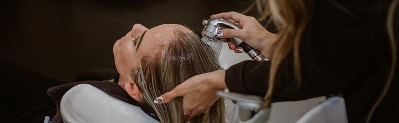 Portable Shampoo Bowl with Electric Pump, Hair Washing Station for Home & Barber Use, Portable Sink for Washing Hair with Dual-Bucket Design, Height Adjustable Stand