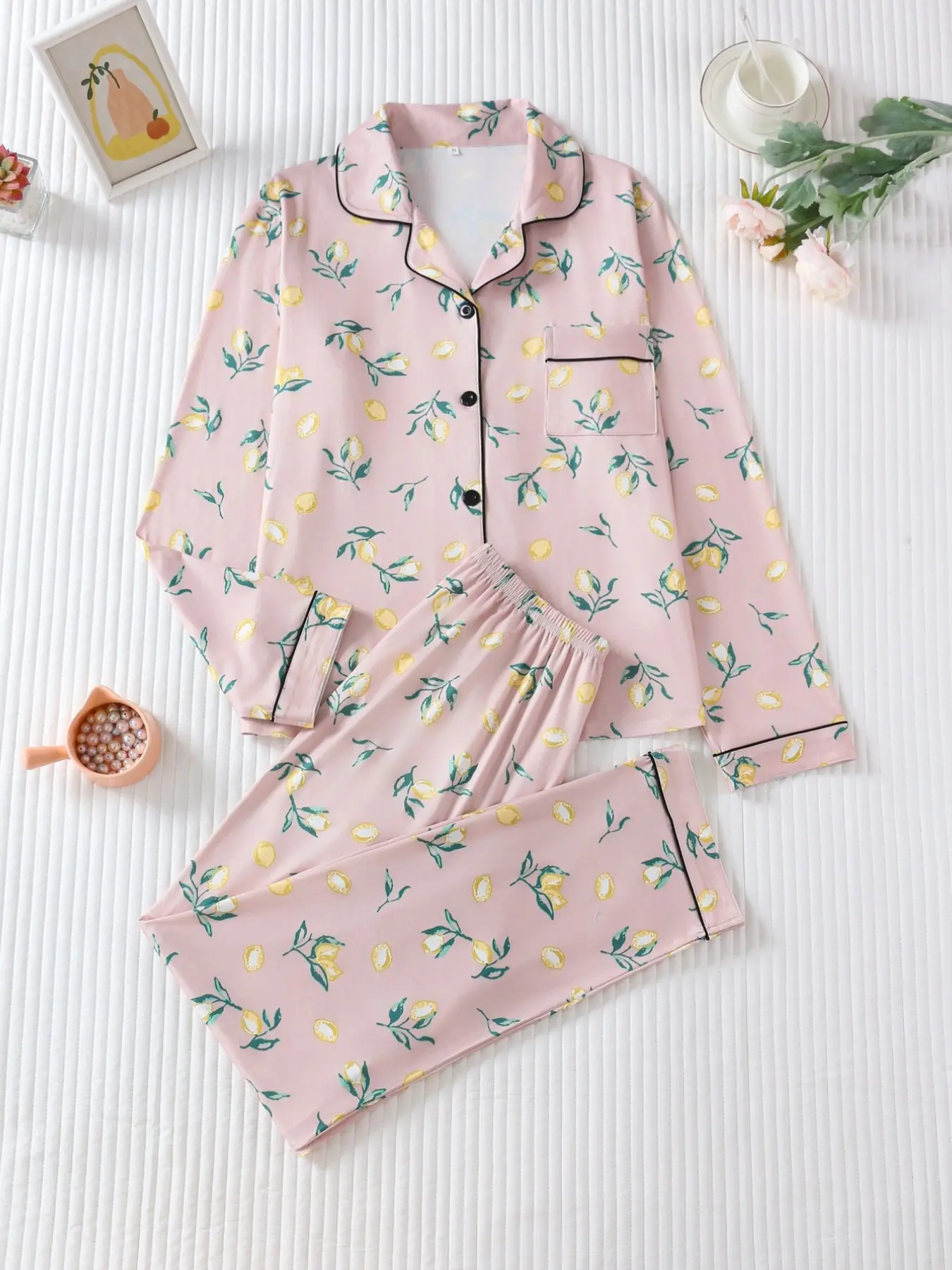 Women's Pajama Set, All over Print, Long Sleeve, Fitted, Elegant Style, Soft Fabric, Collared Pajamas, Button Front, Lightweight, Comfortable Sleepwear