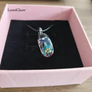 Handmade Glass Jellyfish Pendant Necklace Gift Box, Creative 3D Ocean Style Clavicle Chain, Luxury Transparent Capsule Jewelry, Ideal Gift for Girlfriend & Friend