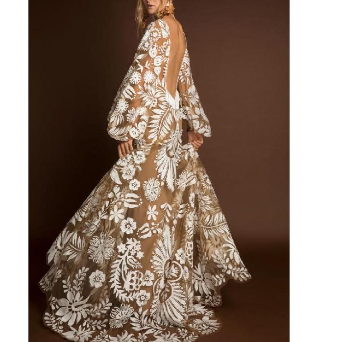 2025 New Lace Corset dress Deep V Mesh Embroidered Sleeve Backless dress New Formal Womenswear