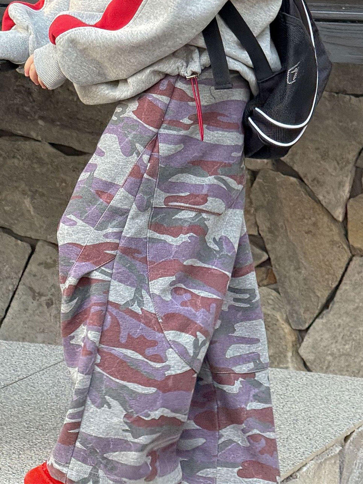 Girls' Camouflage Pants - Elastic Waistband, Camo Pattern, Long Trousers for Fall/Winter, School, Playground - Durable & Easy-Clean Fabric - Casual Outfit Essential, for OutdoorGift