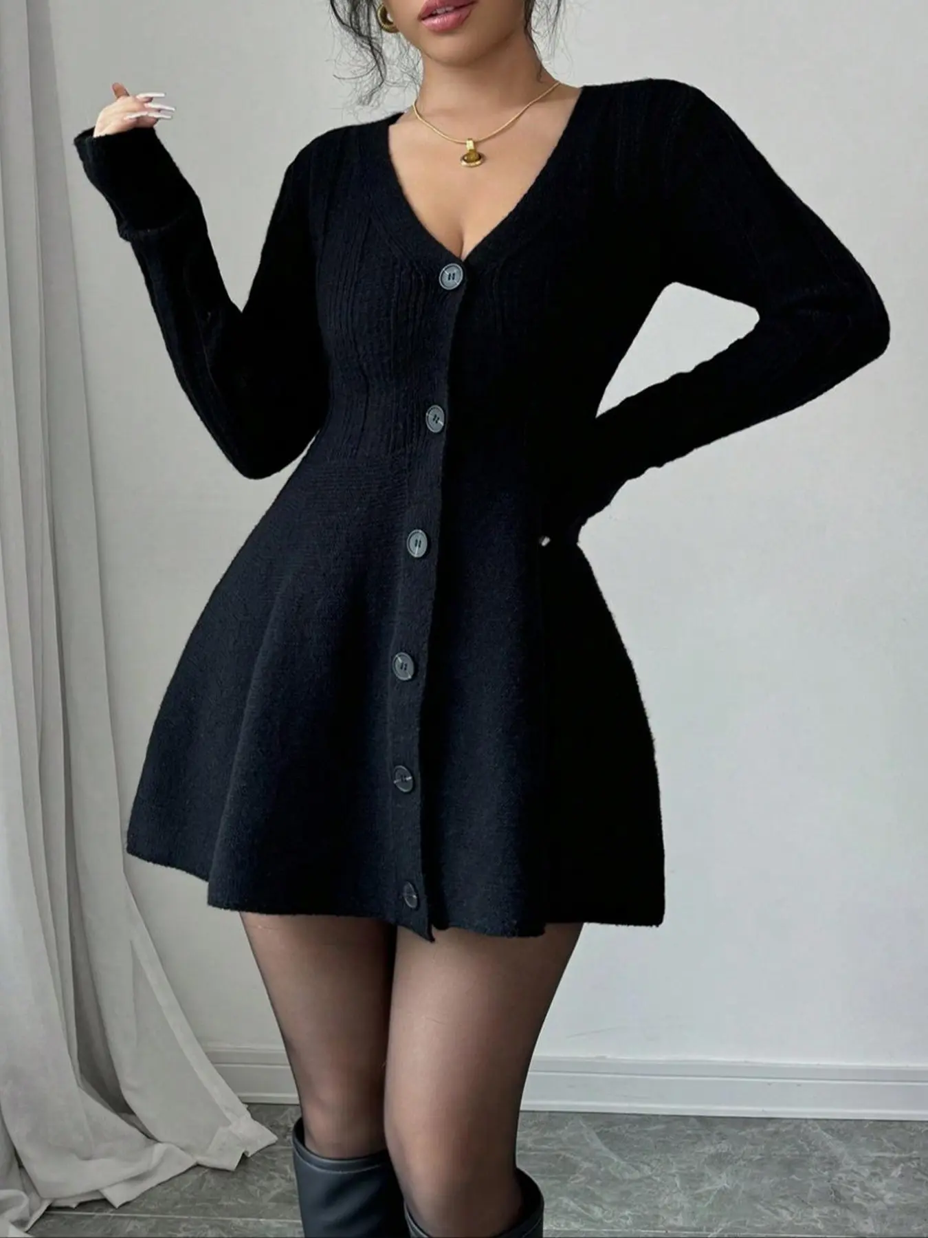 Elegant Women's Knit Dress Party Solid Fashion Long Sleeve Autumn Warm Faux Fur A-Line Dress, Basic Casual Sexy Fitted V-Neck Button Dress Women