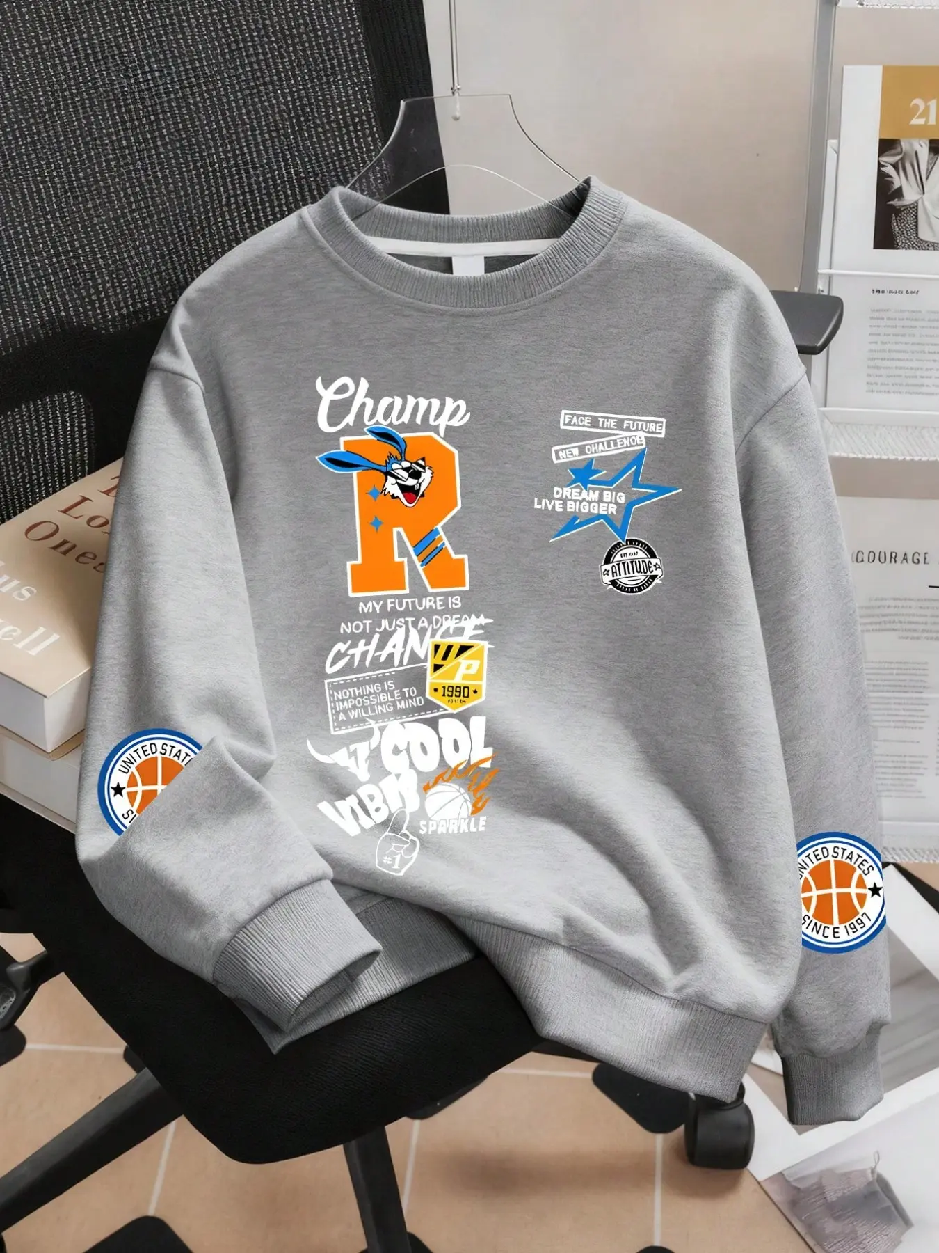 Boy Fashion Street Style Round Neck Long Sleeve Sweatshirt, Trendy Solid Color and Multi-Print Design, Perfect for Home and Commute