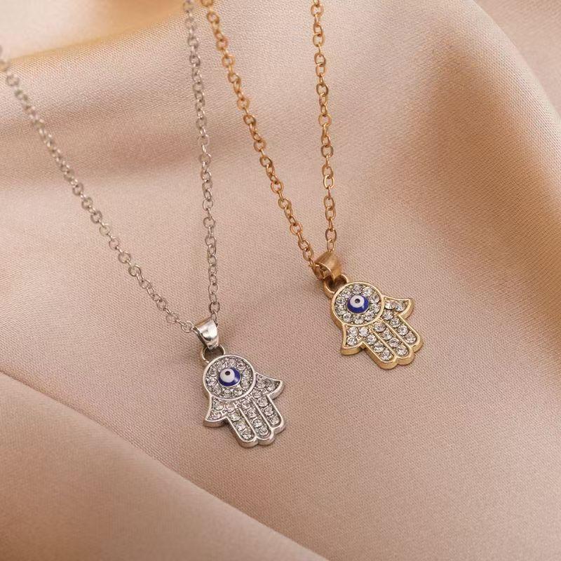 Refund Policy for New Fashion Evil Eye Necklace with Diamond-Encrusted Hand Pendant - Fama's Hand Simple Jewelry