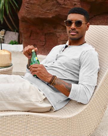 Beotyshow Mens Distressed Henley Shirts Retro Long Sleeve Tee Shirts Casual Button Down Washed T-Shirts for Men Cotton Menswear Father's Day Gift Shirt