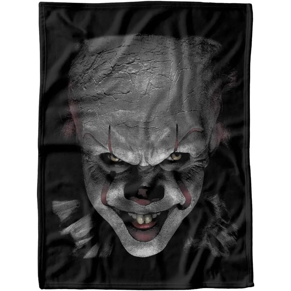 IT 2017 Pennywise The Clown Print Large Face Tufted Fabric Fleece Blanket - All-Season Soft Skin-Friendly Fluffy Throw, Indoor Use Retro Look Cover for Camping Sofa, Sweet Present for Relatives