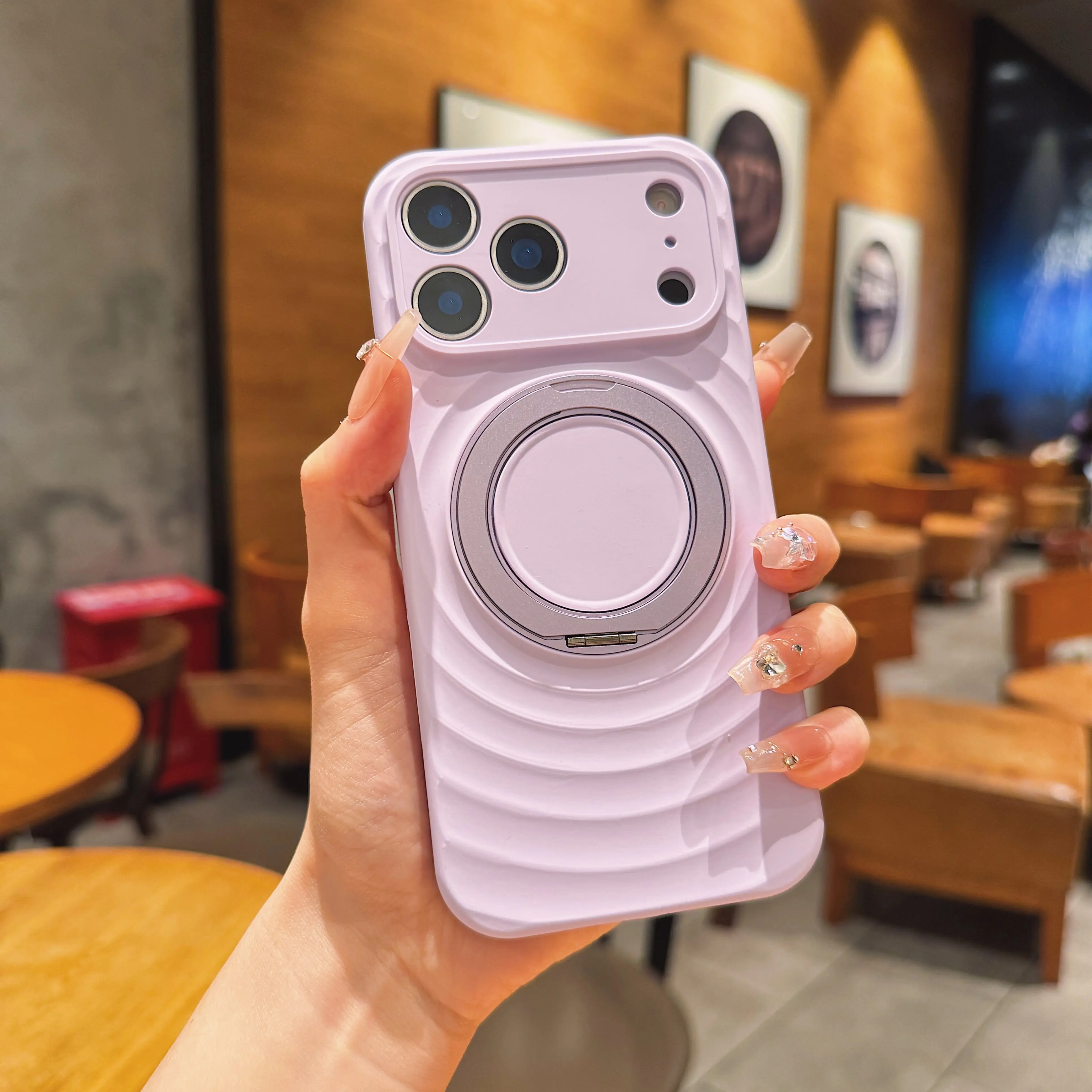 Ripple Pattern 360° Rotating Magnetic Smartphone Stand, Skin-Feel Handheld Casing Protector for iPhone 17 Pro Max, iPhone 16 Full Coverage Devices (HNM99PL)