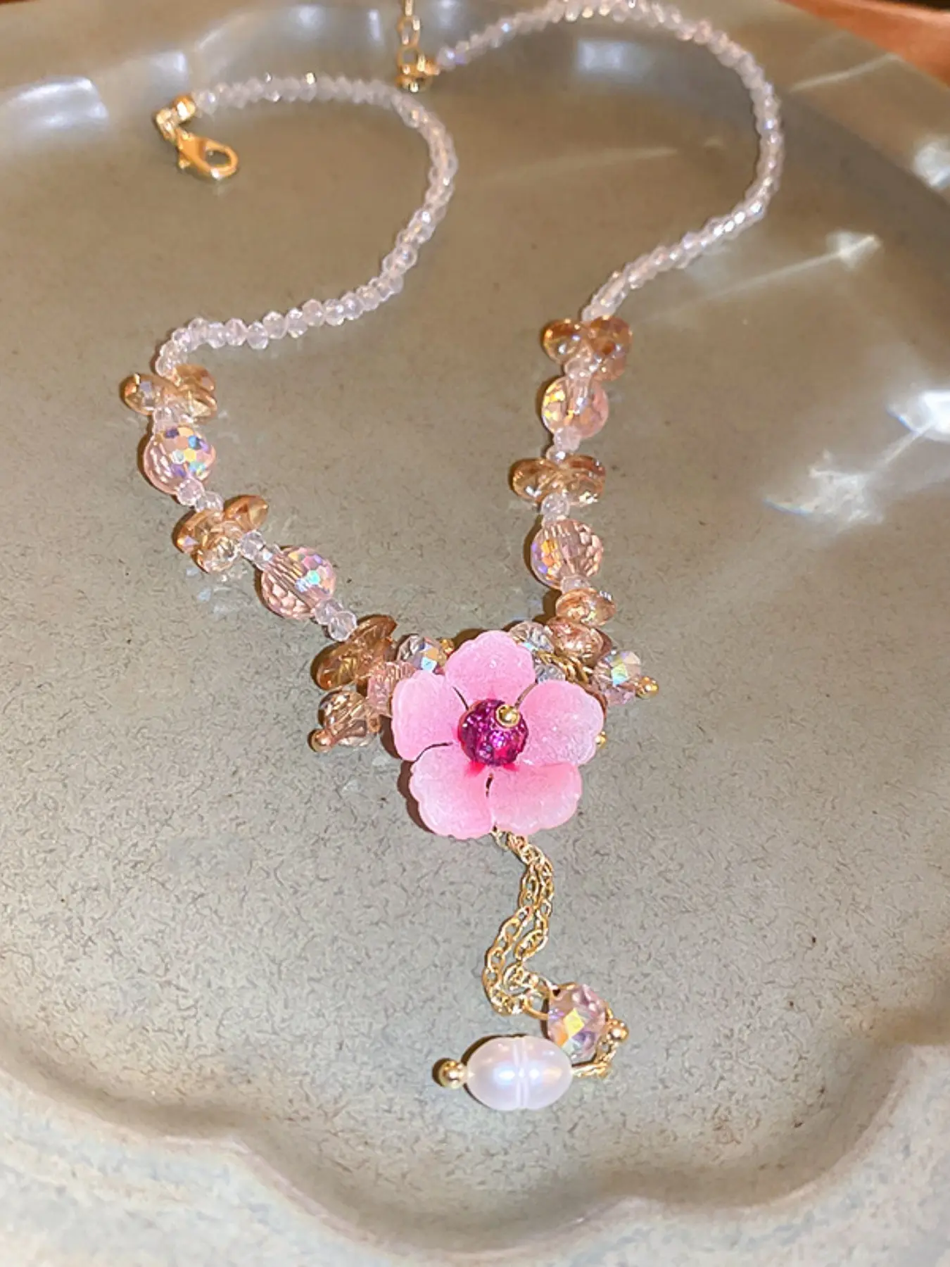 Charming Pink Peach Blossom Necklace, Sweet Crystal Beaded Pearl Fringe Short Collar Necklace, Youthful Girl`s Accessory, Pretty Floral Jewelry for Women, Good Gift Idea for Her, Dainty Choker Necklaces