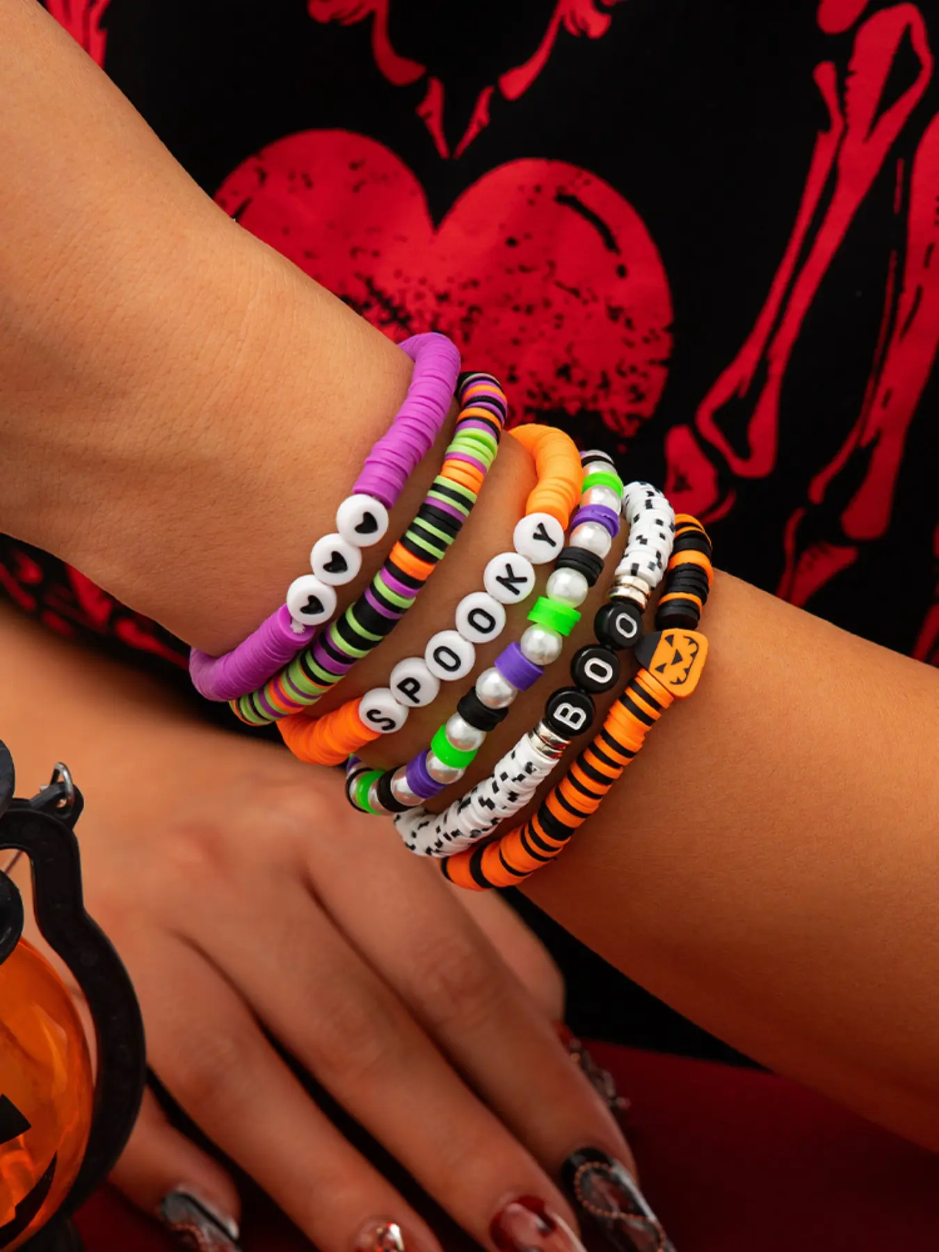 Halloween Stretchy Polymer Bead Bracelet Set, 6 Pcs, Boo Spooky Letters, Pumpkin Pendant, Perfect for Parties, Cosplay, Gifts