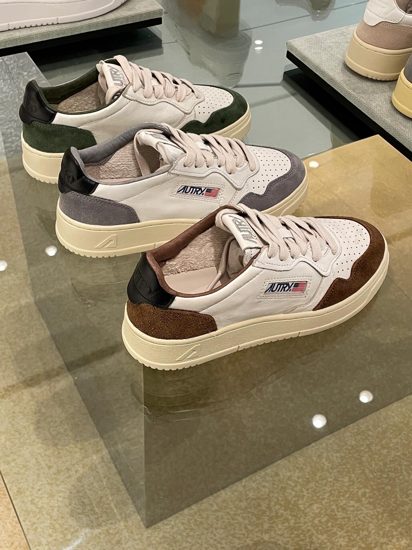 Shoes similar to Yu Shuxin's, color-blocked sneakers, thick-soled lace-up casual shoes, white sneakers for women Sneakers Comfortable Cloud comfort Lightweight
