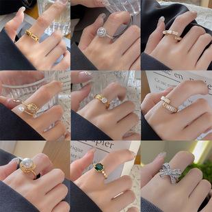 Dopamine-colored pastoral style titanium steel necklace, popular personalized design clavicle chain jewelry