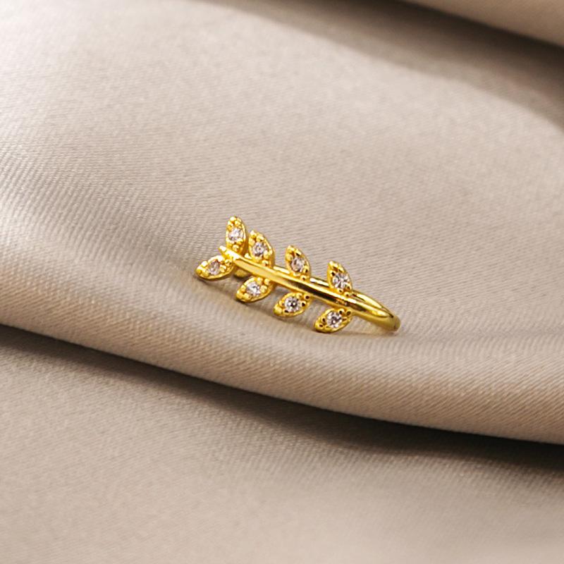 New star-shaped nose ring, simple U-shaped copper micro-inlaid non-piercing nose stud, trendy accessory