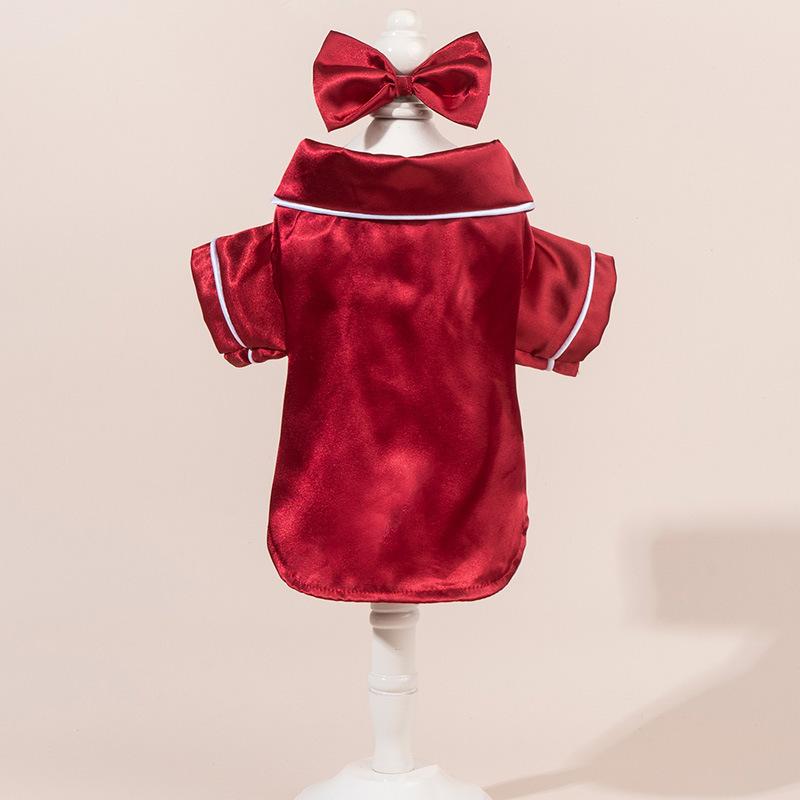 Beautiful Pet pajamas suitable for pets such as Teddy Bears, Bichon Frises, Pomeranians, Poodles, and Bulldogs. Made of comfortable silk, these pajamas include headbands to relieve stress and anxiety.