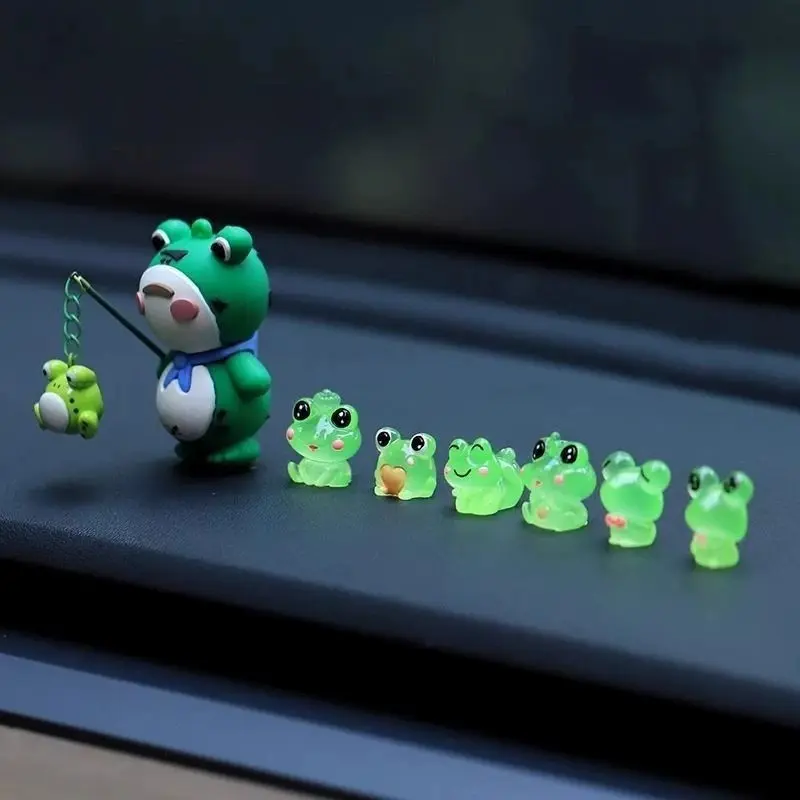 Night Glow Frog Car Ornament Set, Cute Dashboard Desk Decor, Fun Car Interior Accessory, Life Isn't Easy, Come Perform, Car Interior Ornaments, Car Decorations