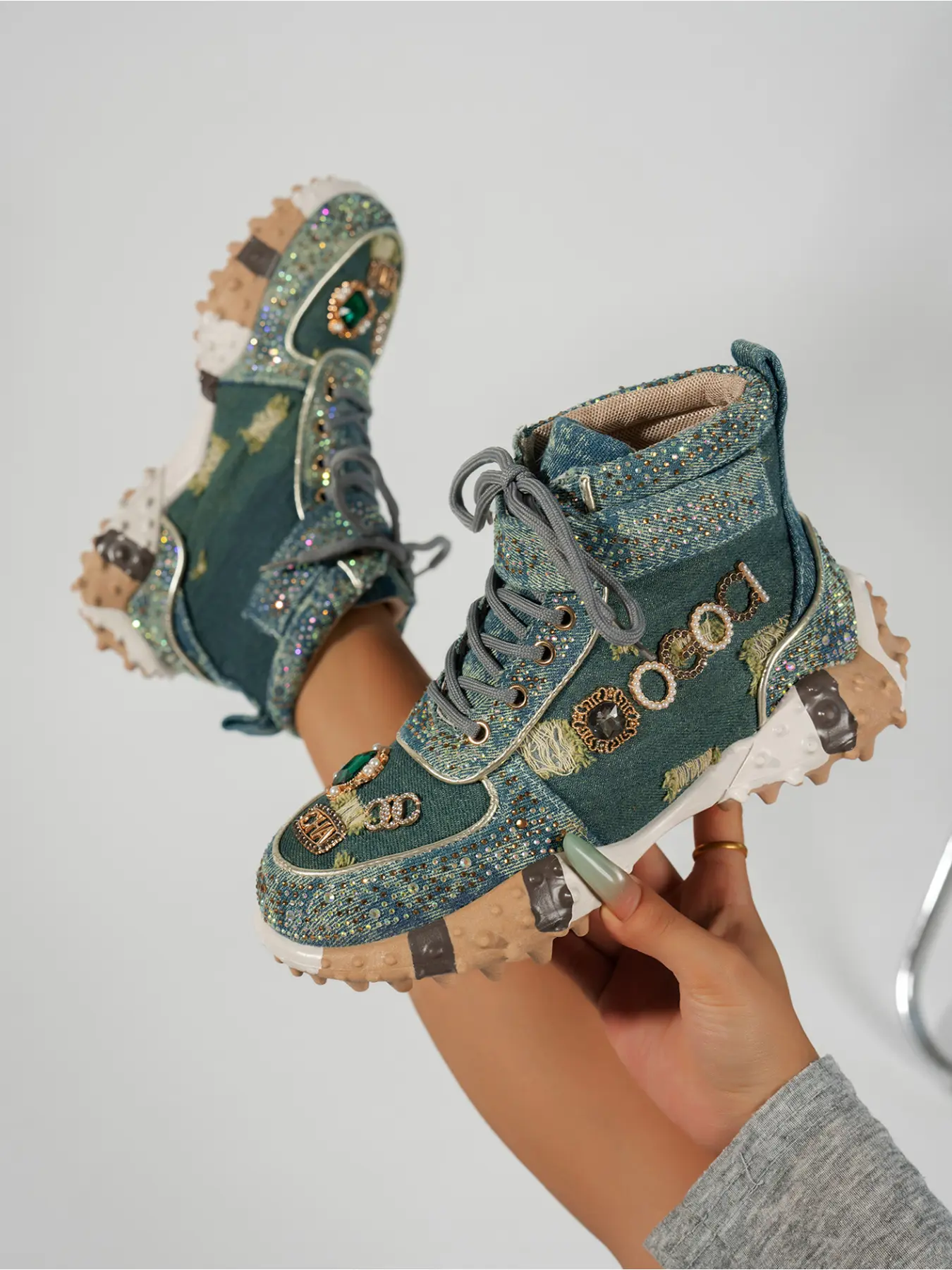 Women's Shoes Retro Distressed High Top Sneakers Sparkly Rhinestone Metal Badge Decor Lace Up Velcro Chunky Platform Ankle Boots For Daily Party Street Wear