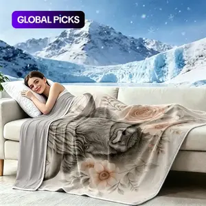 Ultra-soft and cool summer blanket; this printed, double-layered cooling blanket is comfortable, lightweight, and breathable. It provides natural cooling and is gentle on the skin, making it ideal for use on beds or sofas.Ultra-soft and cool summer blanke