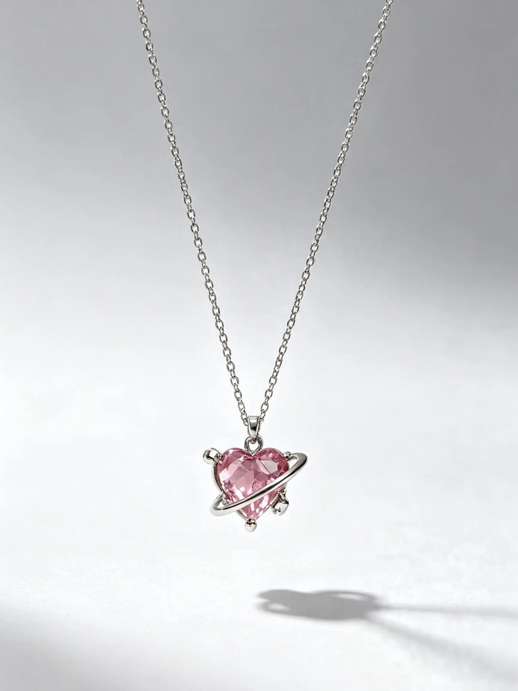 Unique Style Heart Planet Necklace, Saturn Metal Pendant, Sweet Crystal Collar Chain, Girls' Daily Wear, Best Friend Gift Jewelry
