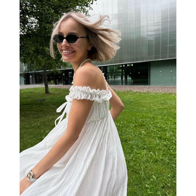 Women's Elegant White Tiered Cami Long Dress Lace Trim Ruffle Flowy Maxi Sundress Sleeveless A-Line High Waist Summer Dress