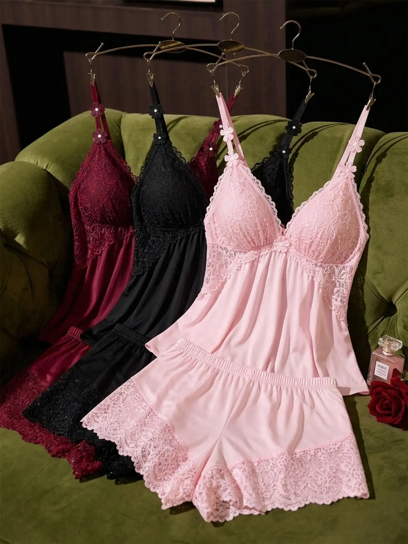 Plus Size Strapless Lace Home Wear Sleepwear Set, Sexy Ice Silk Shorts, Comfortable and Stylish Nightwear for Women