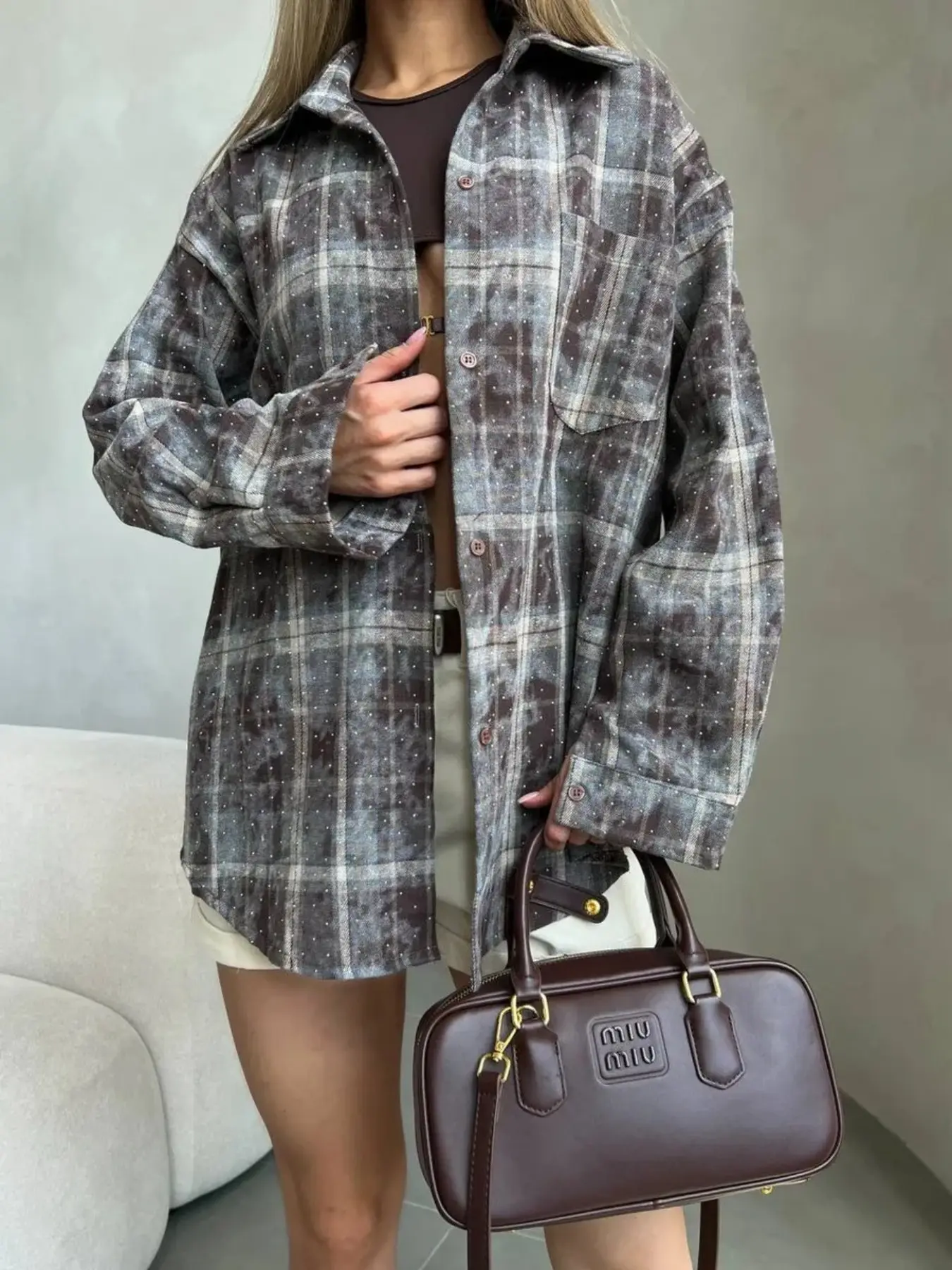 Women's Plaid Blouse with Rhinestone Decoration, Loose-Fitting Long Sleeve Button Front Shirt, Casual Fashion Top for All Seasons