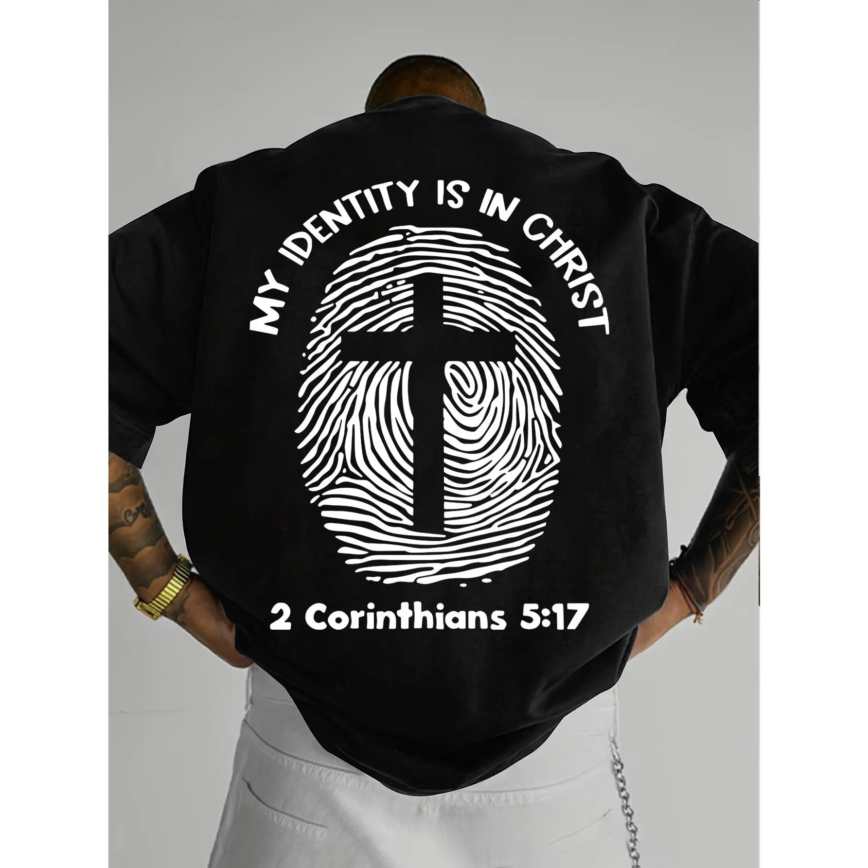Simple and stylish men's Christian fingerprint cross print short-sleeve T-shirt, casual everyday wear with faith motif