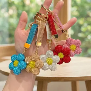 Shiny Crystal Floral Key Ring, Bling Rhinestone Flower Pendant, Trendy Accessory for Ladies