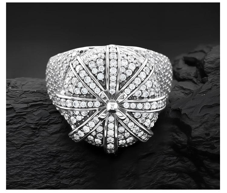 Popular European and American diamond-encrusted crown ring, dazzling and unique, high-end hip-hop ring with diamonds, unisex