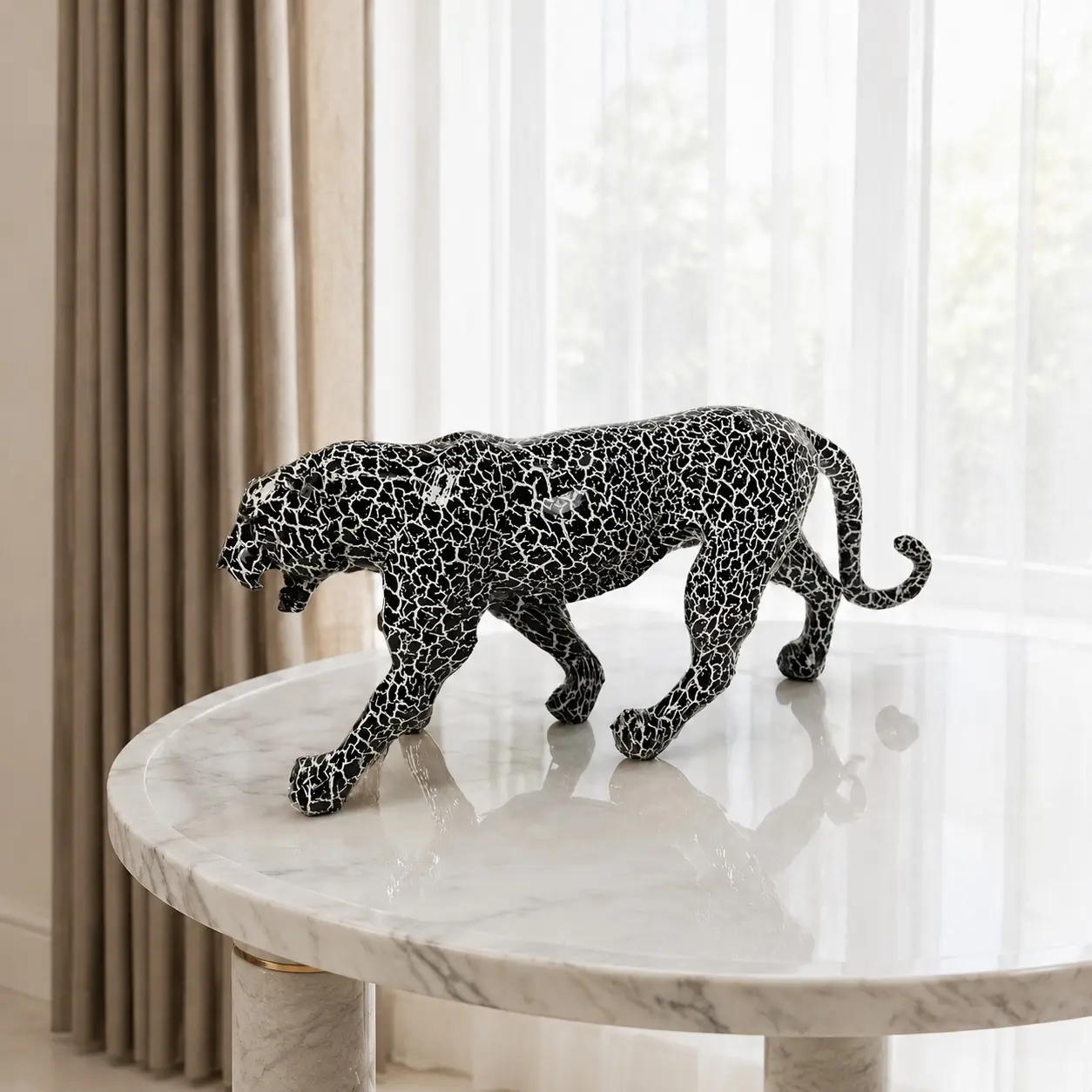 Leopard Design Home Ornament, Creative Cute Blcak and Wihte Crack Leopard Design Living Room Decorations, Resin Craftsmanship for Home Decor, Home Fashion Statue Father's Day Gift, Leopard Art