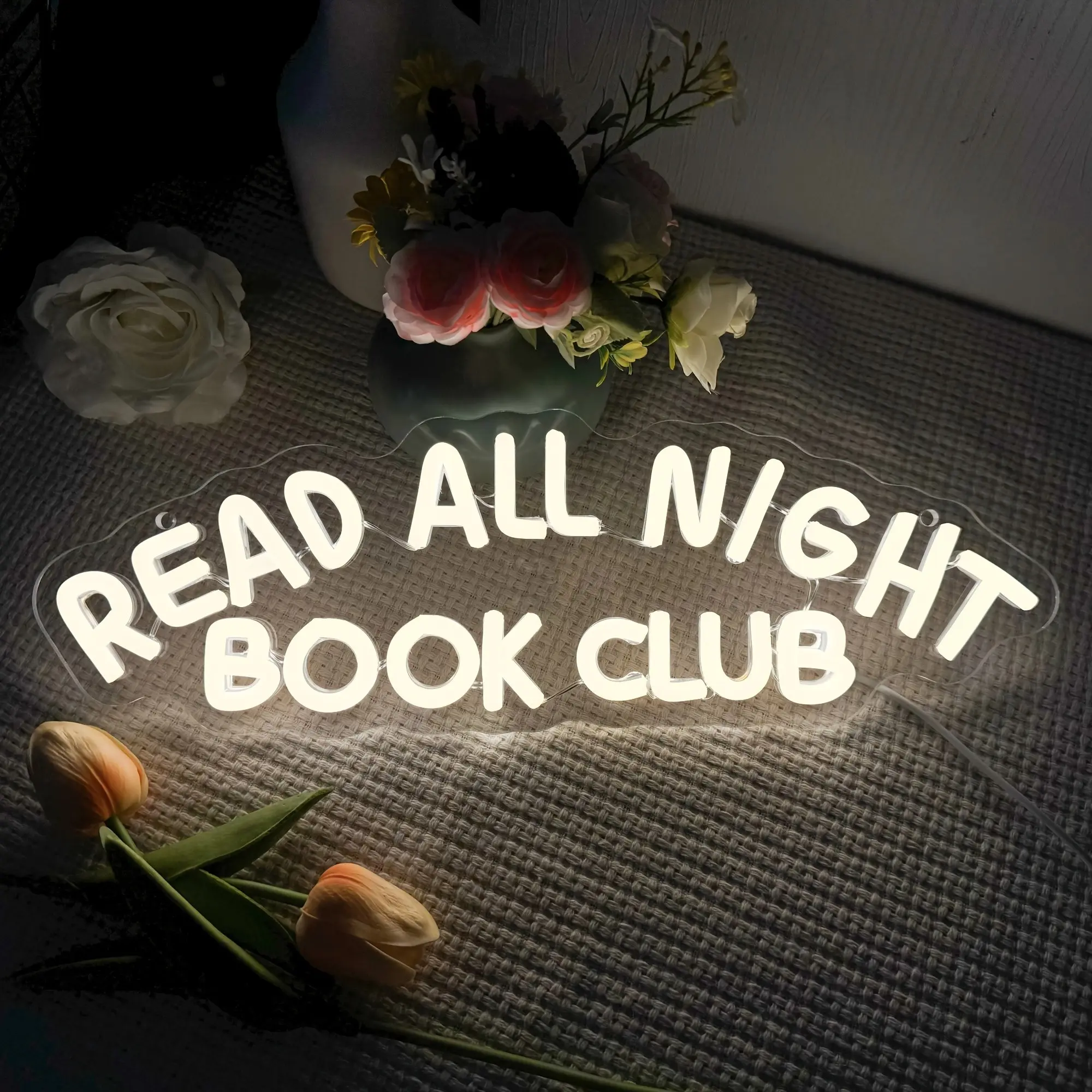 Back-to-School Season,Reading Book Club Sign Wall Hanging Art Decor Neon, Perfect for Book Lovers & Clubs, USB Powered LED Glowing Reading Neon Light, for Reading Corner, Reading Room, Reading Party, Reading Day Event Decoration