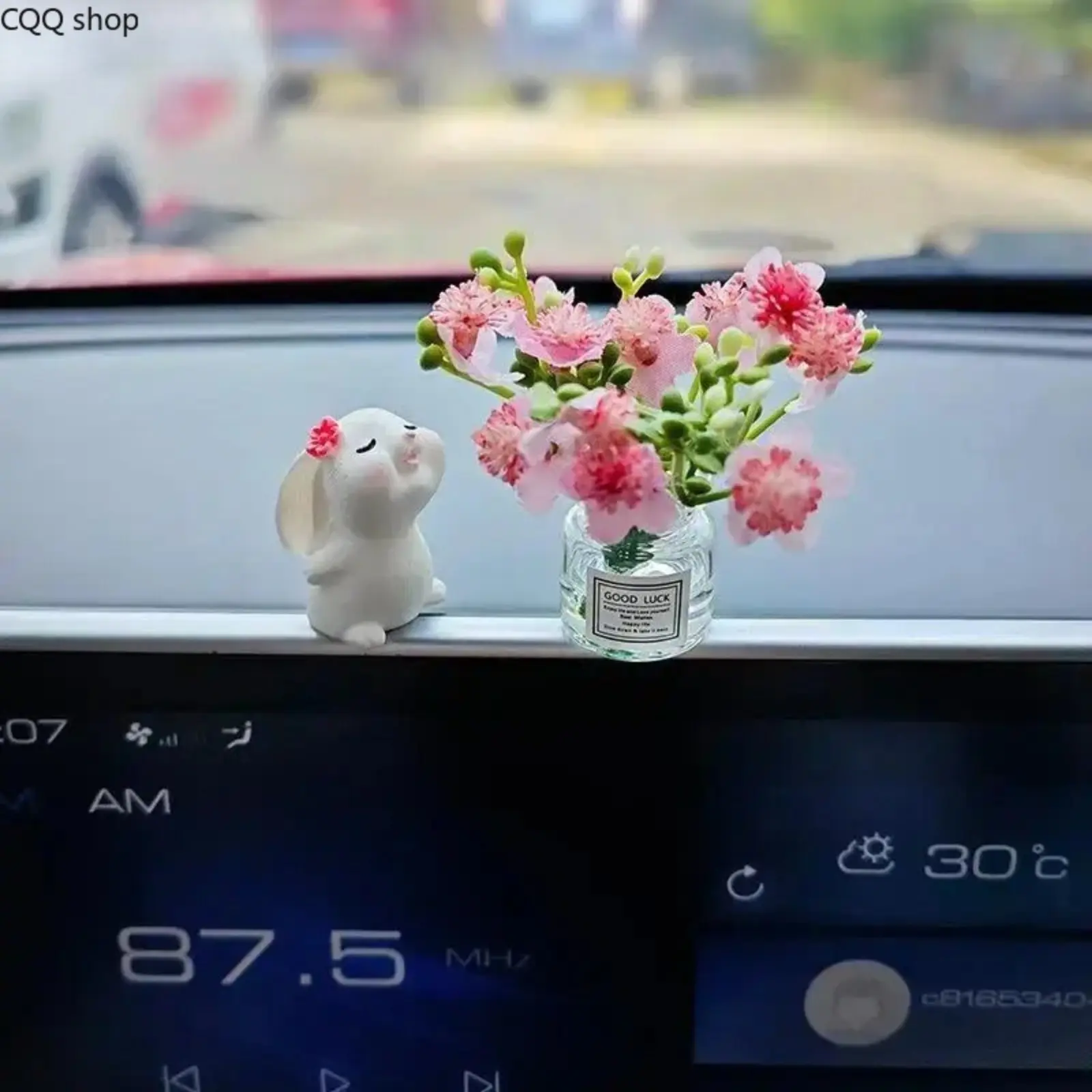 2pcs Cute Bunny & Flower Vase Car Ornament Set, Adorable Rabbit Dashboard Decoration, Mini Floral Home Accent, Versatile for Vehicle or Room, Sweet Gift for Animal Lovers & Women, Car Trinkets, Interior Accessories For Car