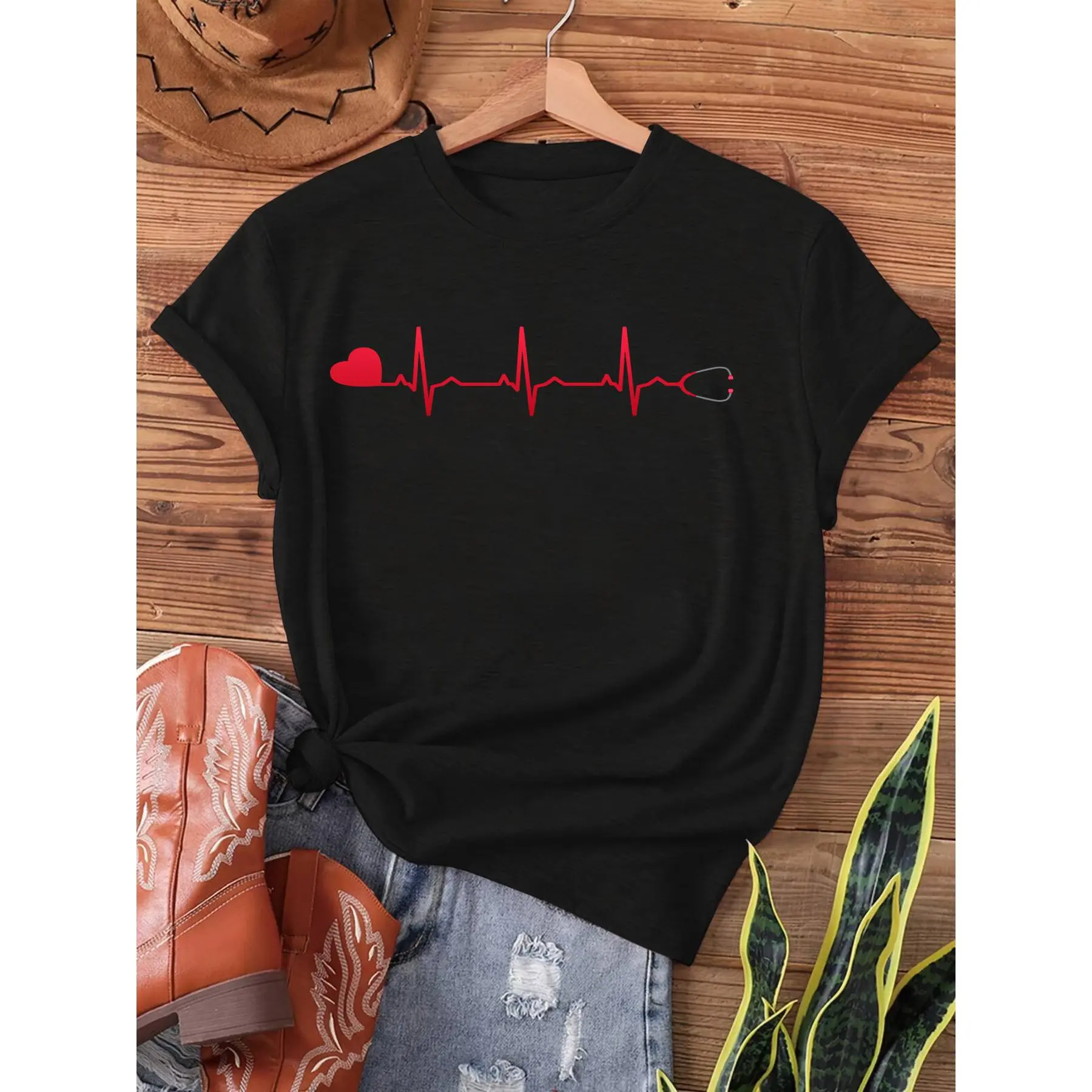 Nurse Heartbeat Sweatshirt Print T-shirt, Short Sleeve Crew Neck Casual Top for Summer & Spring, Women's Clothing