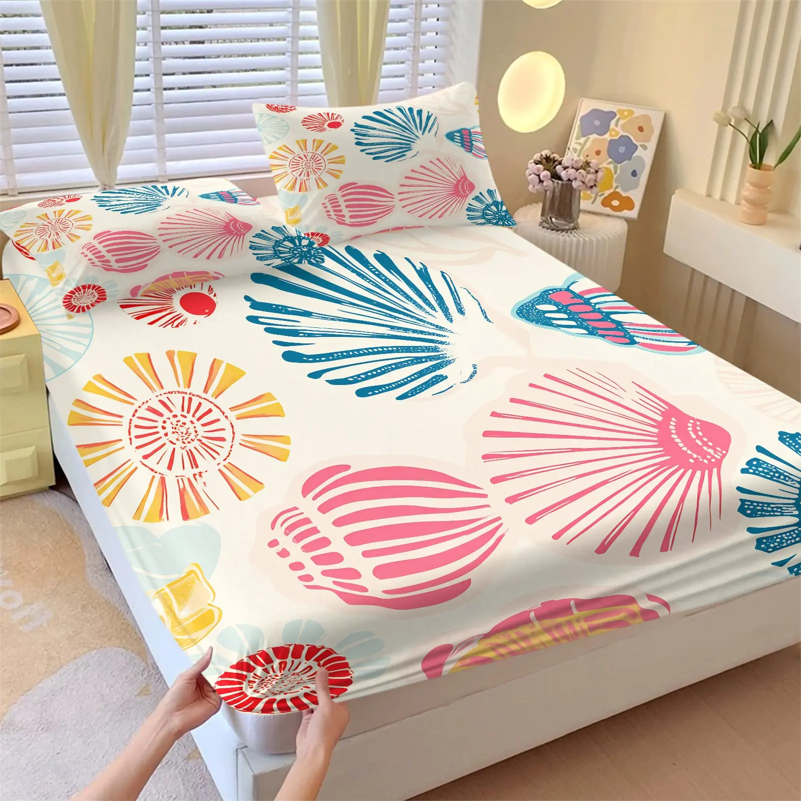 Vibrant Coastal Seashell Fitted Sheet Set, 1 Bed Sheet & 2 Pillowcases, Soft Breathable Microfiber Bedding, Bright Multicolor Shell Pattern, Modern Bedroom Decor for Beach Lovers & Nautical Enthusiasts