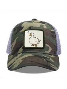 Duck with question mark Camouflage Mesh Baseball Cap for Men & Women - Adjustable Snapback Trucker Hat, Breathable Back for Hiking, Fishing, Camping, Golf & Casual Outdoor Attire Camouflage Random