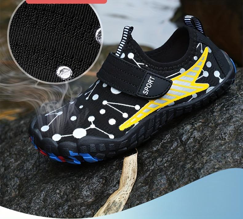 Water Shoes for Boys and Girls, Breathable, Perfect for Swimming and Beach Outings, Pair for Outdoor Activities