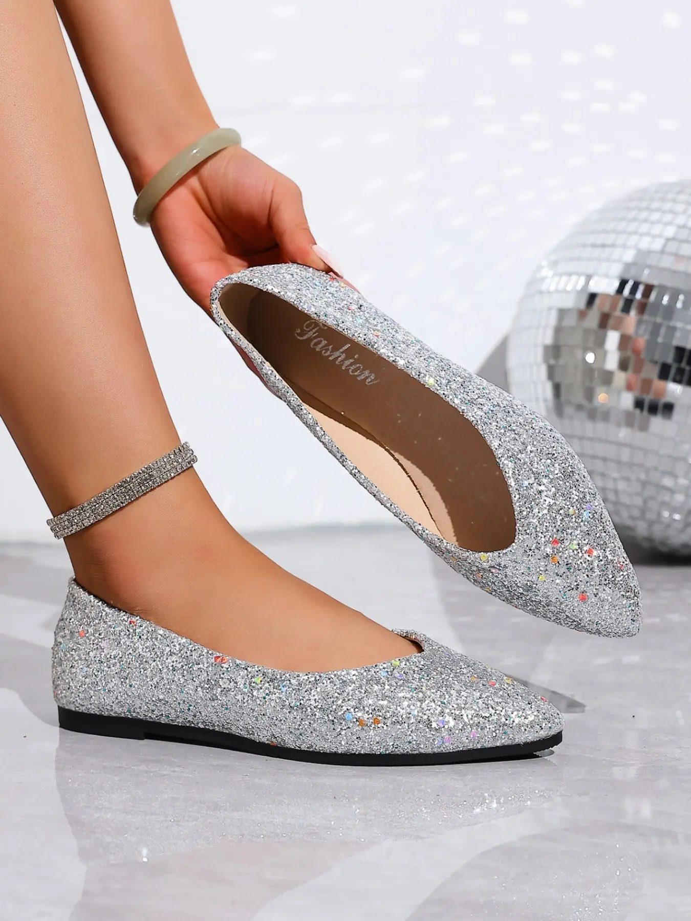 2026 New Sparkly Pointed Toe Flat Shoes for Women, Soft Sole Ballet Flats, Wedding Bridesmaid Party Shoes, Versatile Evening Pumps, Footwear