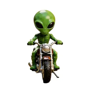 Resin Alien Ufo Garden Statue Ornament, Small Dwarf Decorative Creative Resin Art Sculpture, Unique Outdoor Decoration Piece