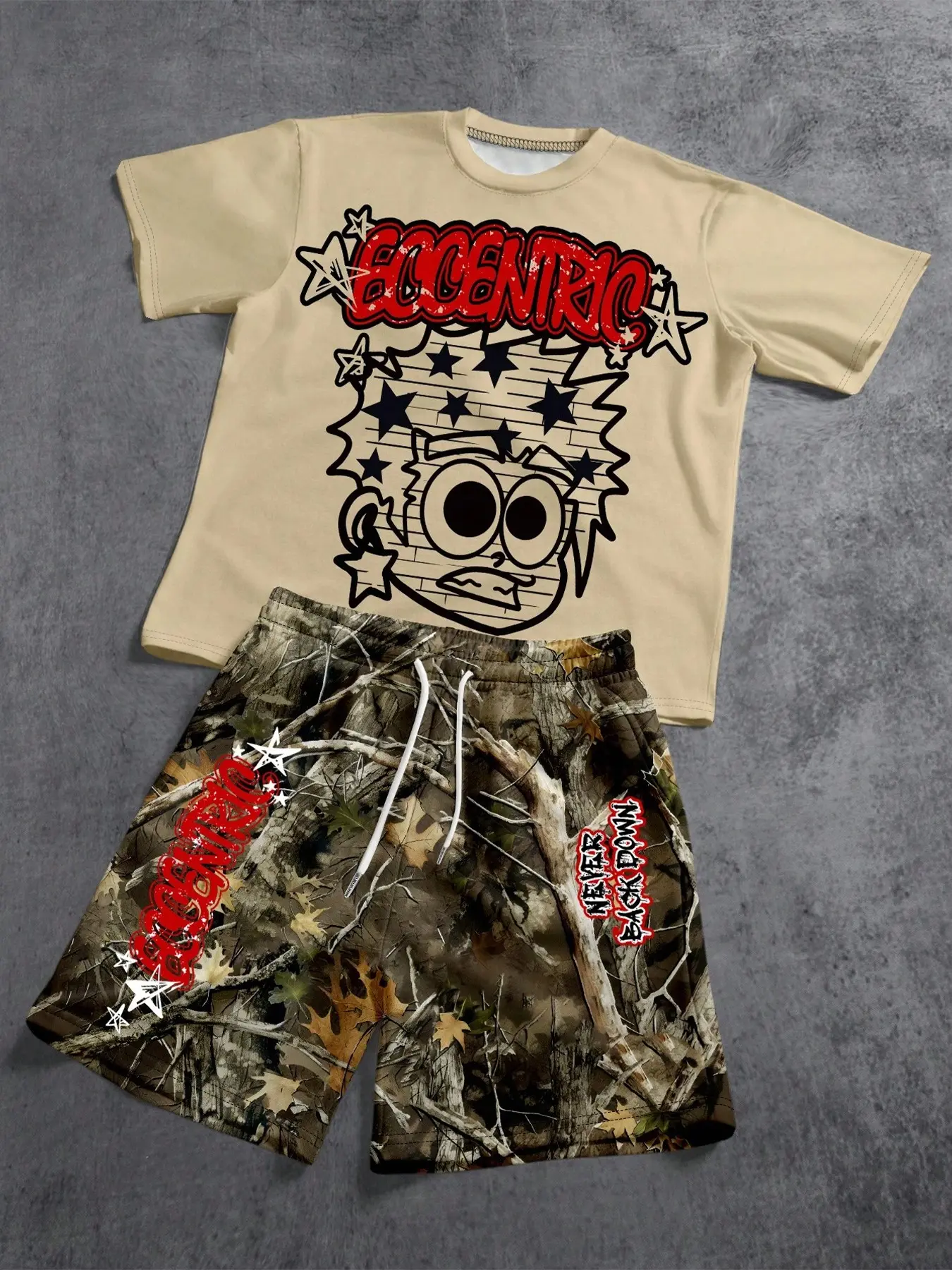 Men's 2-Piece Cartoon Print Graphic Fitted T-Shirt Set + Camouflage Print Shorts Set, a Casual Streetwear Style Outfit Suitable for Everyday Wear, Summer Occasions, Vacations, and Outdoor Leisure Clothing Sets, Tee