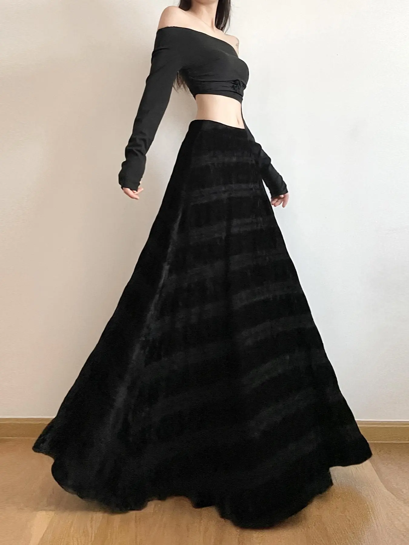 Elegant Dark Velvet Striped High Waist Floor Length Swing Maxi Skirt, Loose Flared Loungewear Sleep Inner Skirt for Women