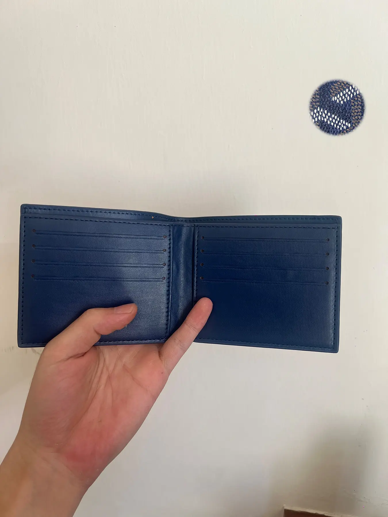 Classic American Style Women's Wallet, Men's Leather Coin Purse, Perfect Gift for Holidays, Durable Design, Ideal for Daily Use