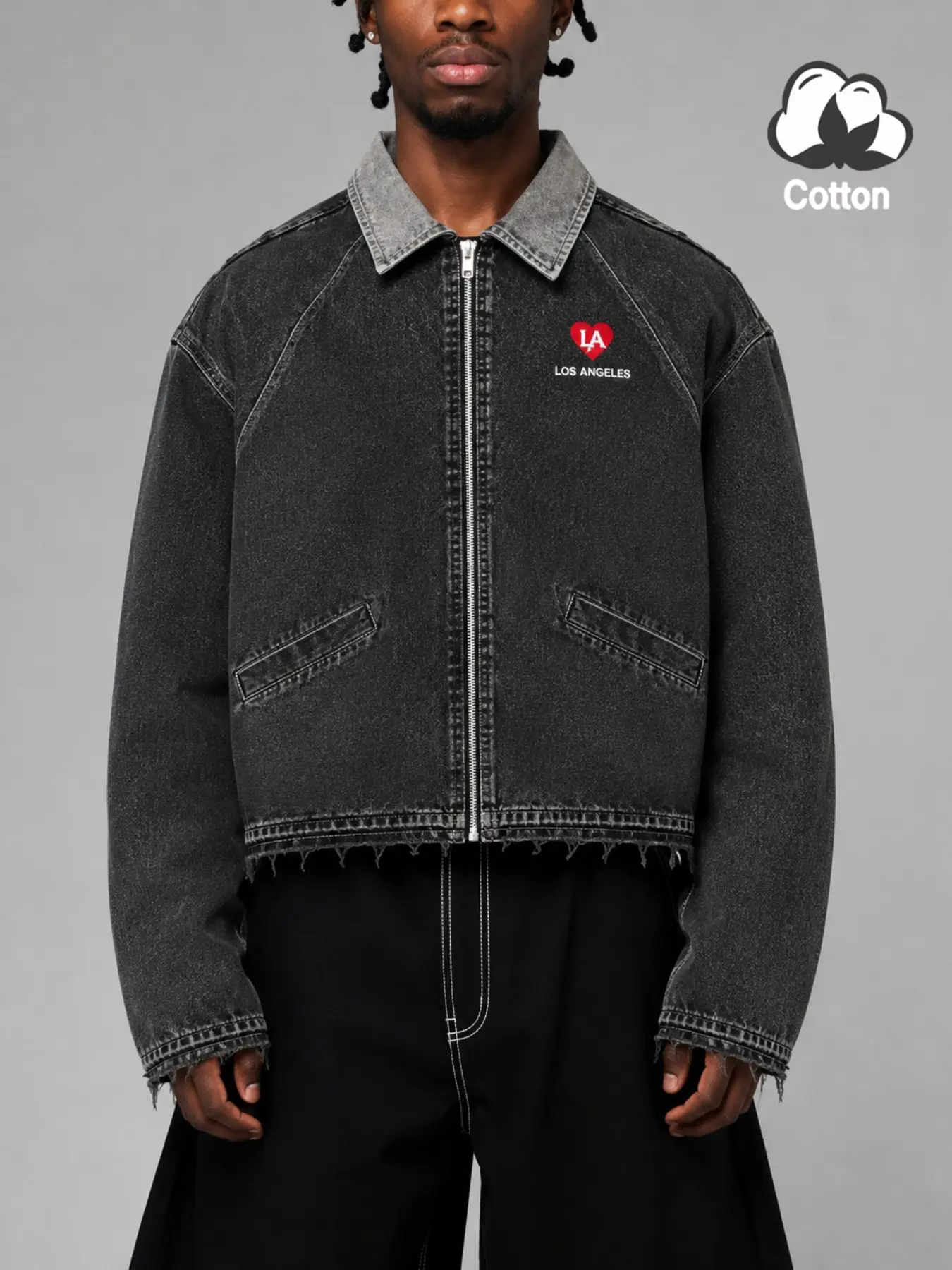 Vintage Washed Black Denim Cropped Zip Up Jacket For Men, Contrast Grey Collar LA Heart Logo Raw Hem Distressed Streetwear Coat, Loose Boxy Y2K Oversized Outerwear, Cotton Casual Daily Jacket Viral On TikTok